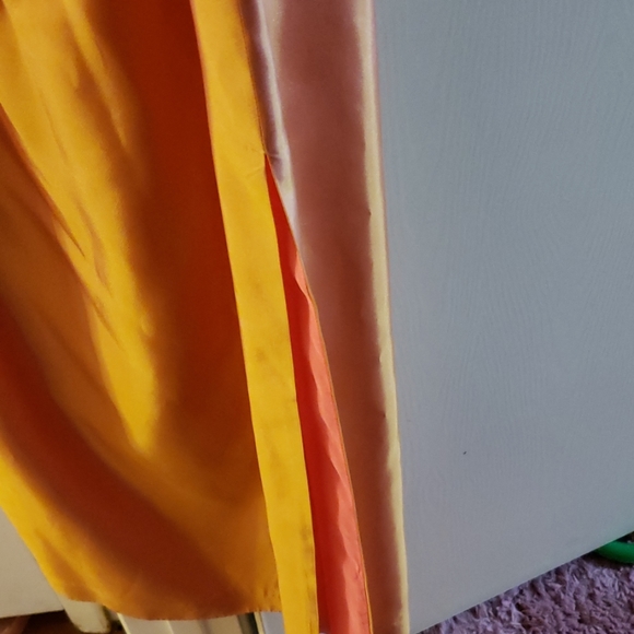 Vintage Formal gown with side slits - Picture 4 of 8